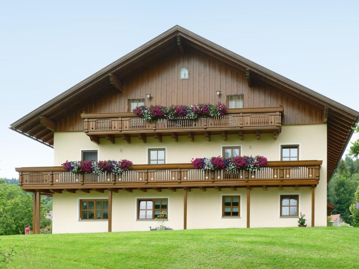 Apartment Freisinger-1 By Interhome Zachenberg Exterior photo